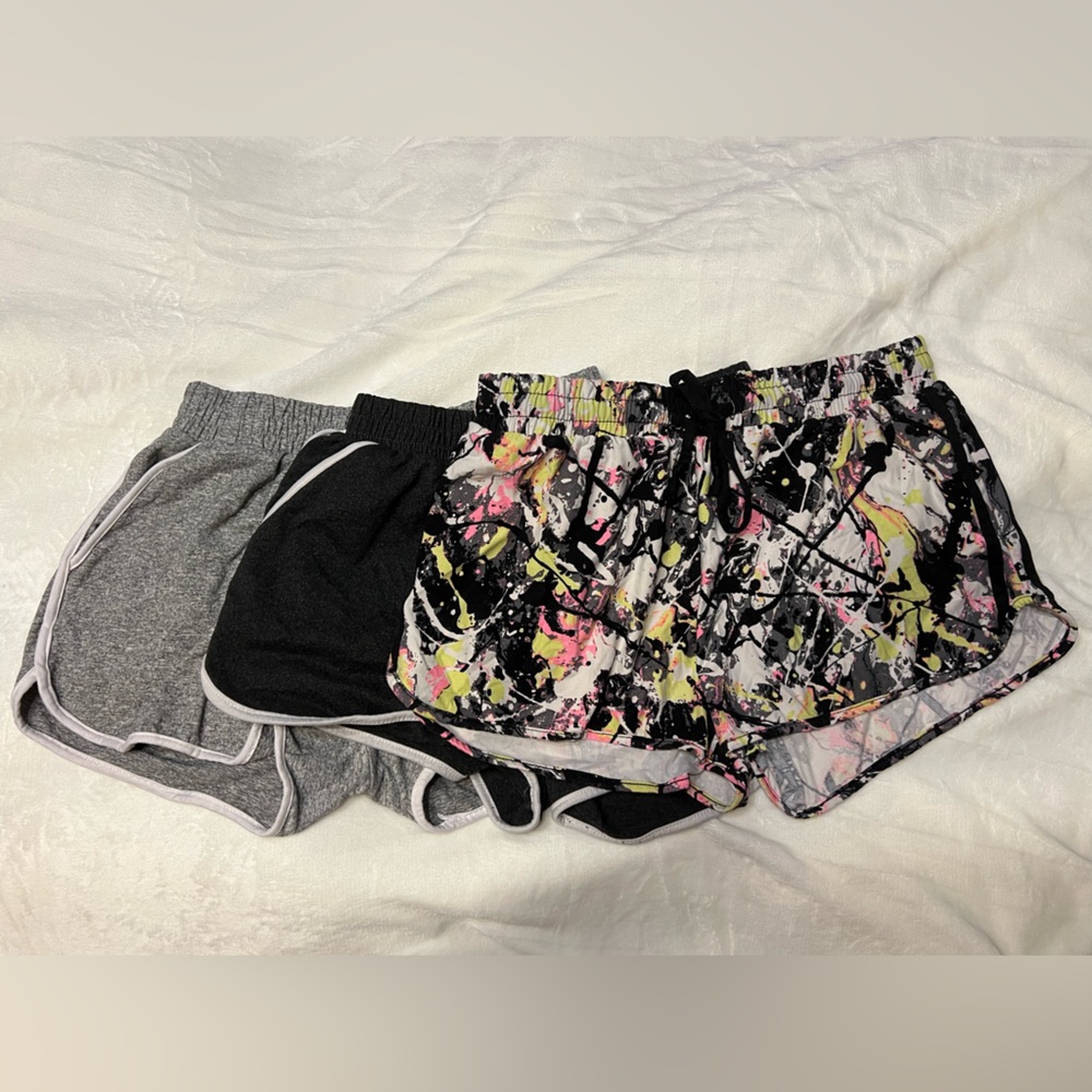shosho 3-Pack shorts - Black, Gray & Pink Splatter - Picture 1 of 6